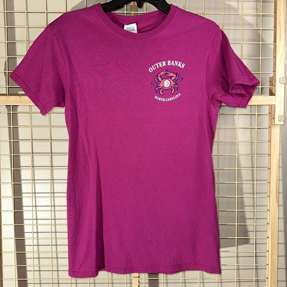 Outer Banks T-shirt Women’s Small Purple Casual Graphic Crab North Carolina OBX